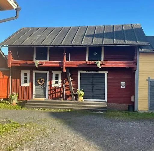 Huoneisto Suloinen Luhtirakennus Randla *